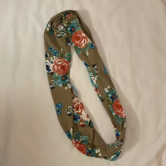 Matching 3pc Set - Picture 10 of 10